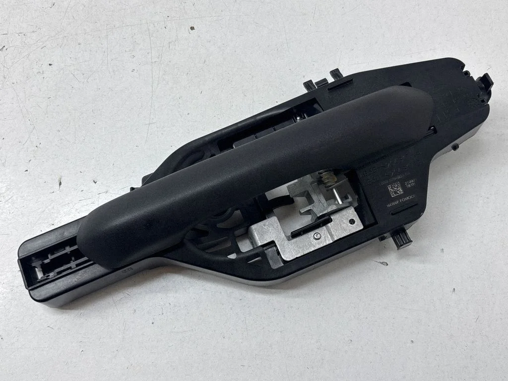 Klamka zewnętrzna drzwi tylnych LB5BS22465 – Ford Explorer VI (2019-)