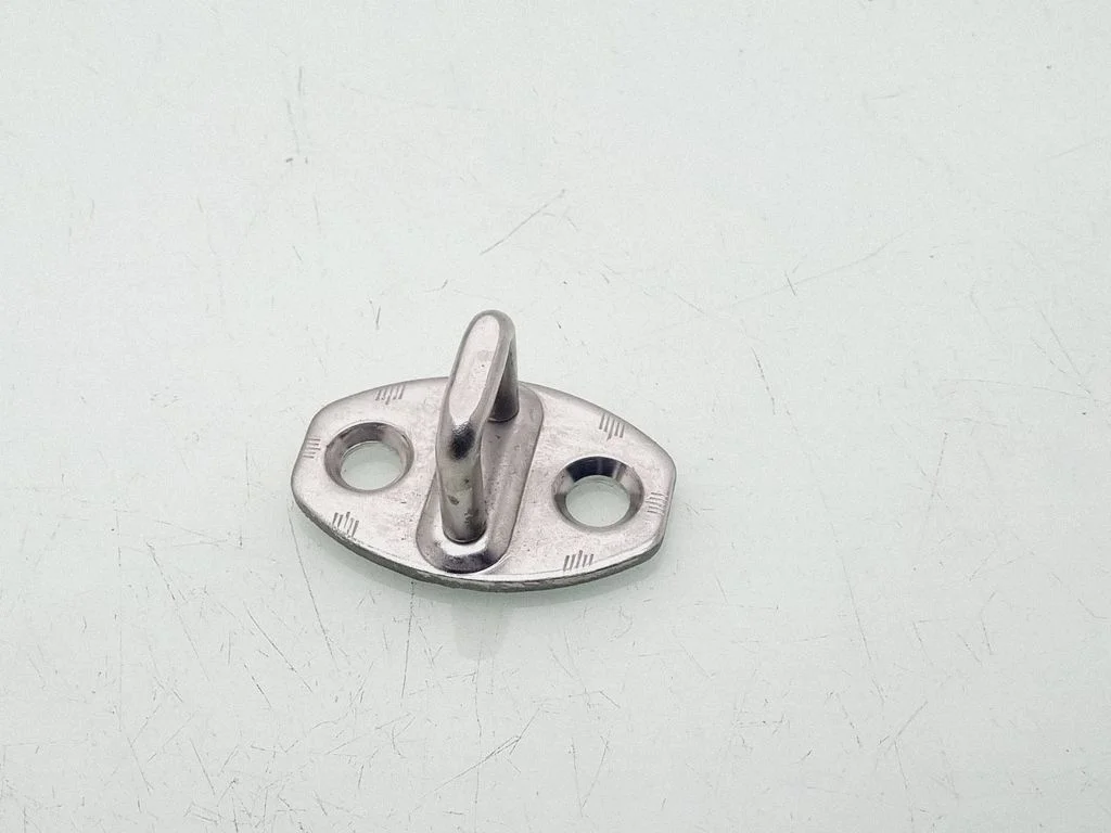 Rear door lock loop/hook striker 3B0837033F