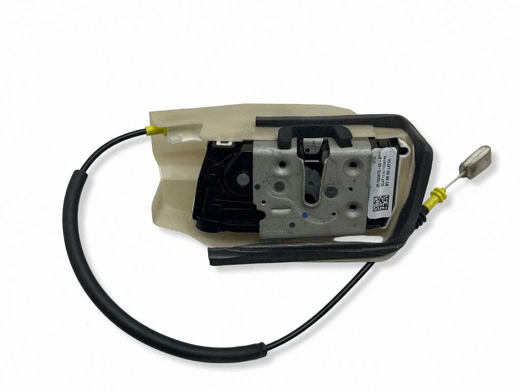 Zamek drzwi tylnych 150067500A