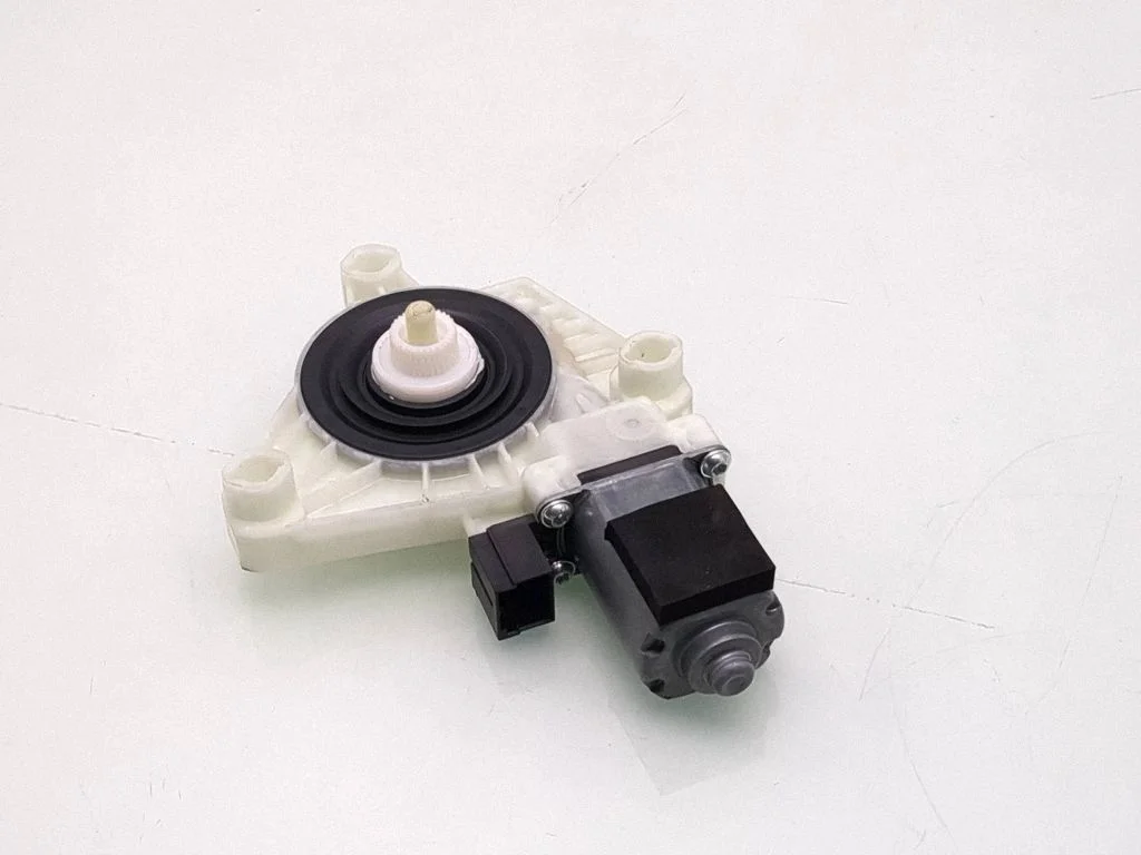 Rear door window regulator motor 5Q4959801D
