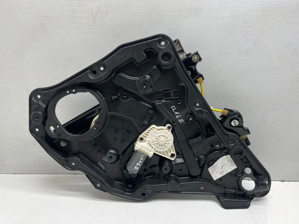 Rear door window regulator with motor A1177320208