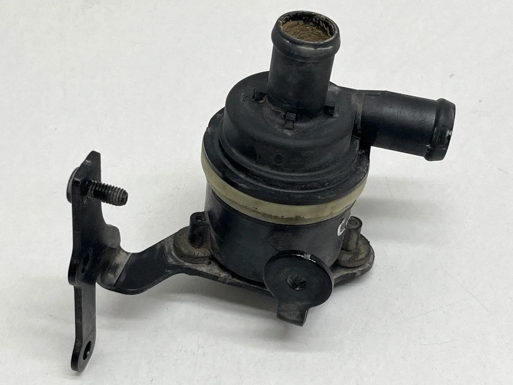 Electric auxiliary coolant/water pump 059121012B