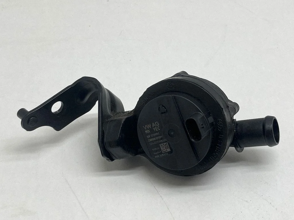 Electric auxiliary coolant/water pump 3QF121599C