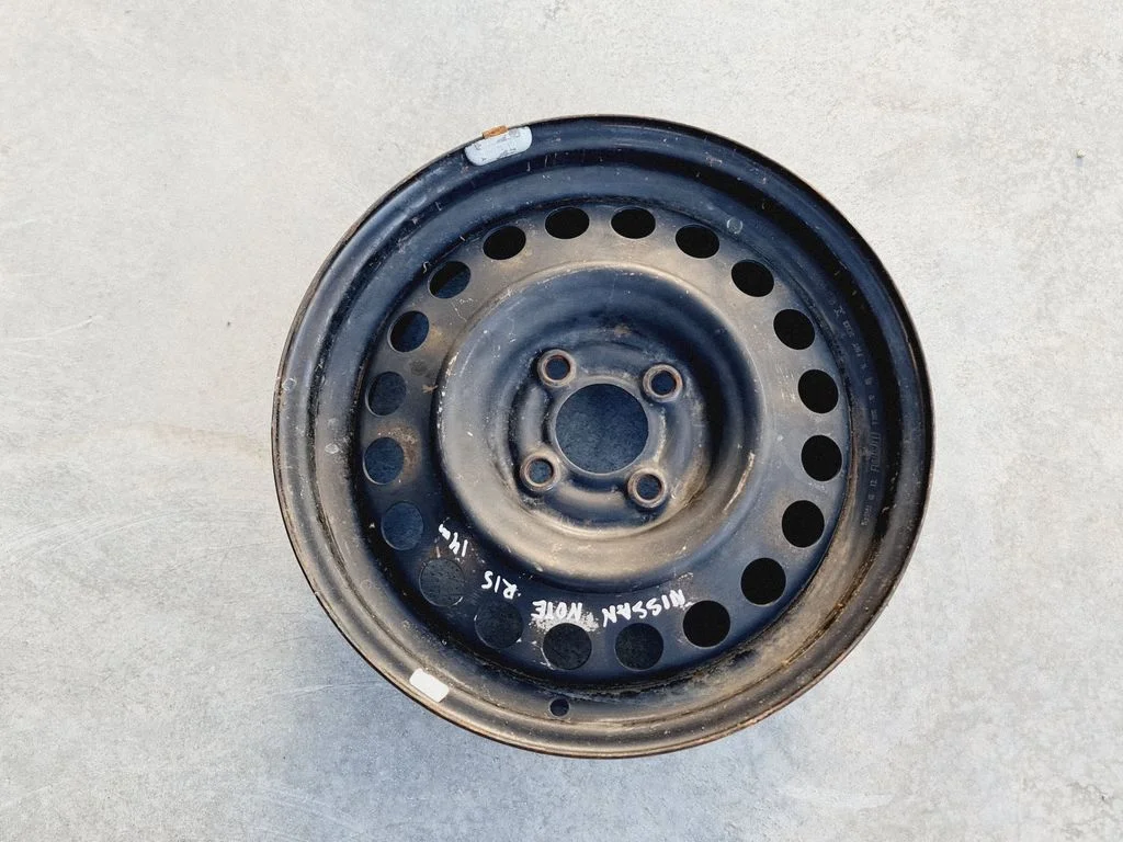R15 terasvelg (-veljed) – Nissan Note (E12) (2014-2016)