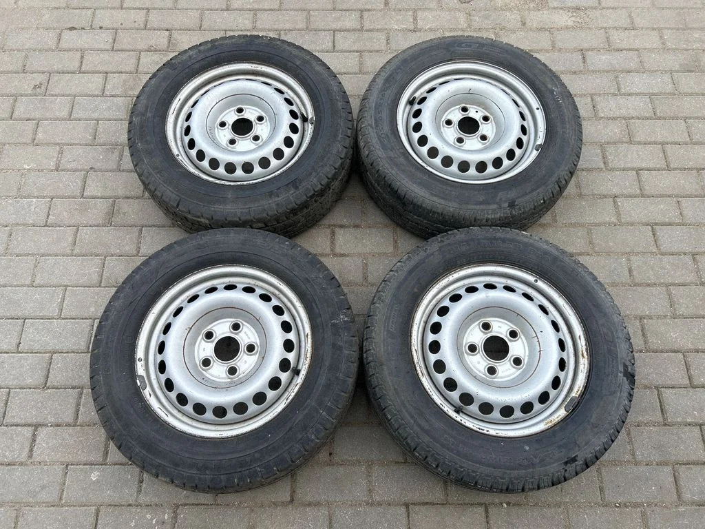 R16 steel rim 7H0601027D