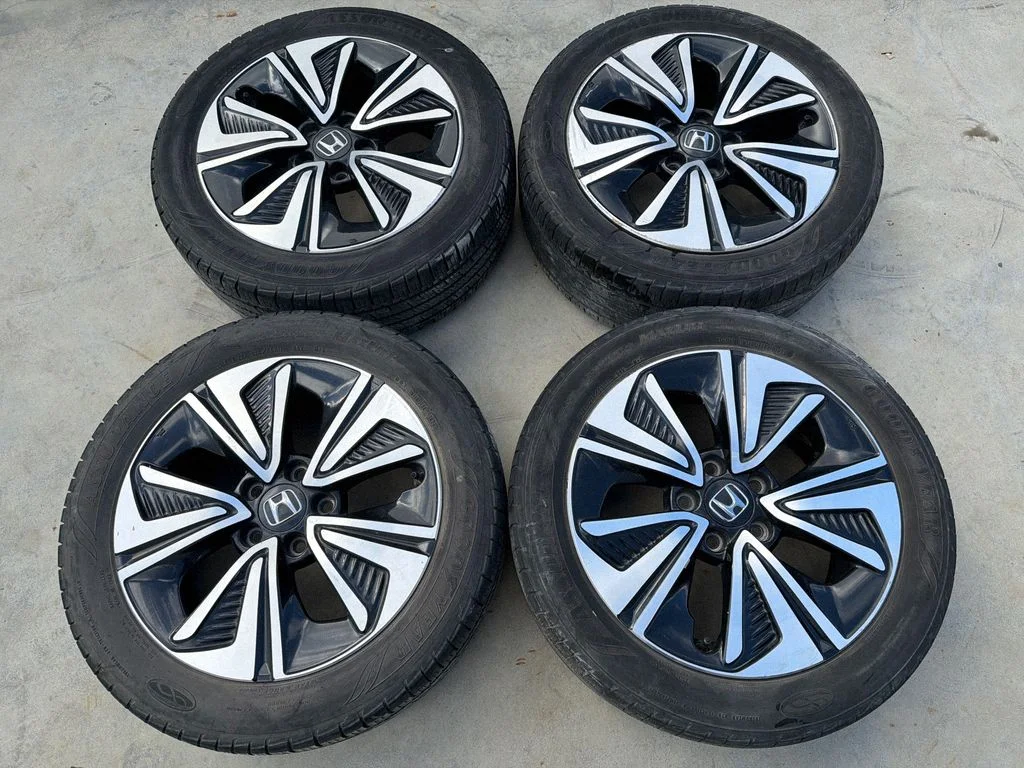 R17 vieglmetāla disks (-i) 17070A