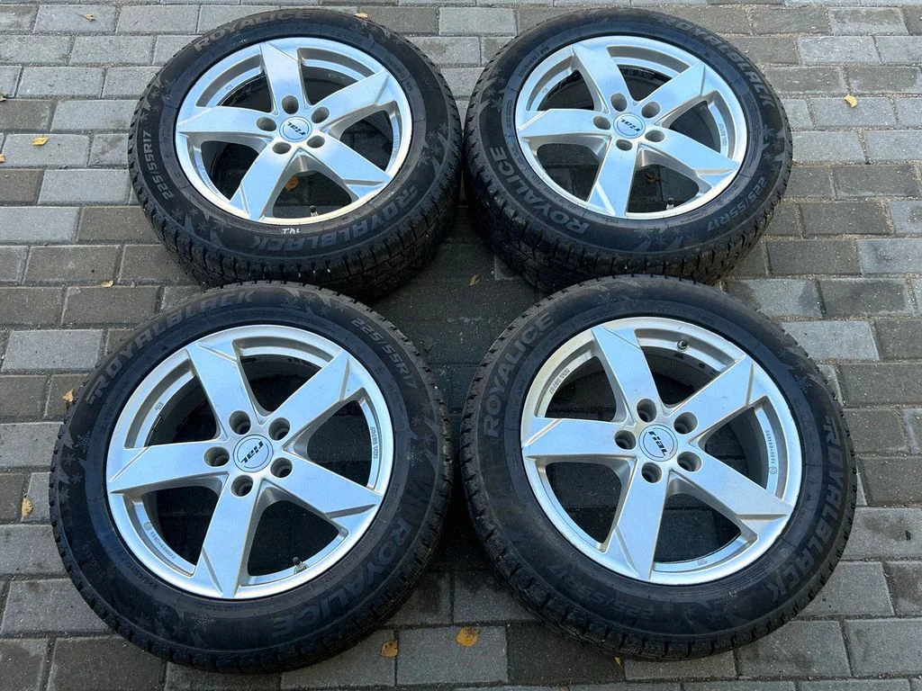 R17 alloy rim