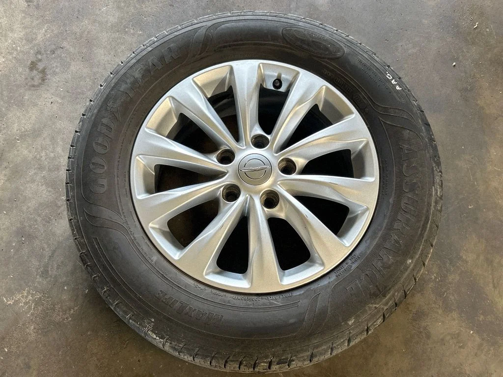 R17 alloy rim 5RJ397RMAA