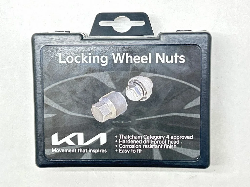 Anti-theft wheel nuts and lock – KIA EV6 (2021-)