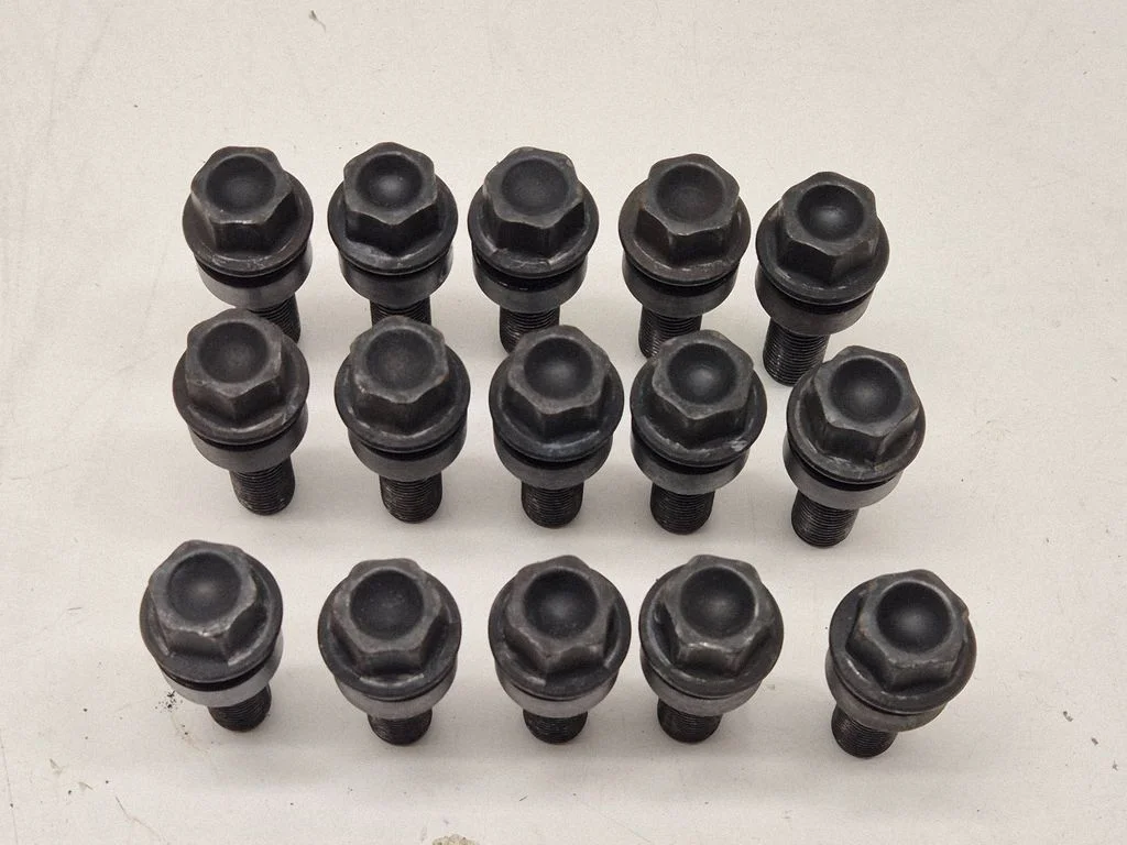 Nuts/bolts