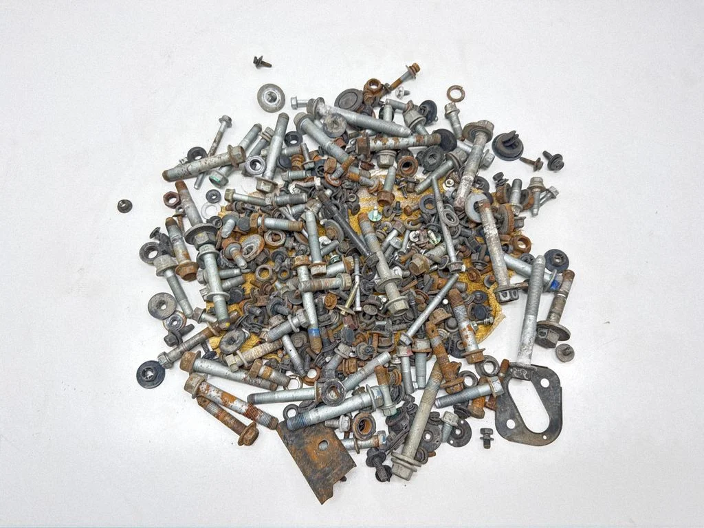 Nuts/bolts