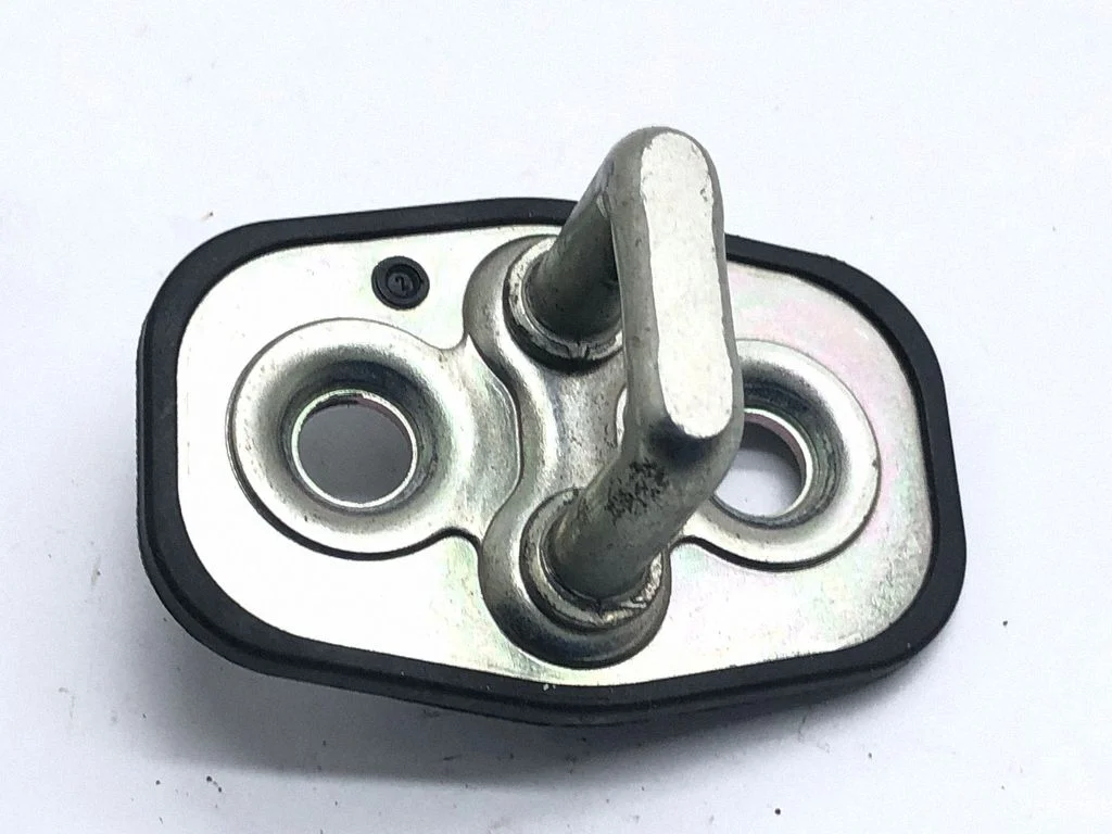 Front door lock loop/hook striker – Citroen C3 (2010-2016)