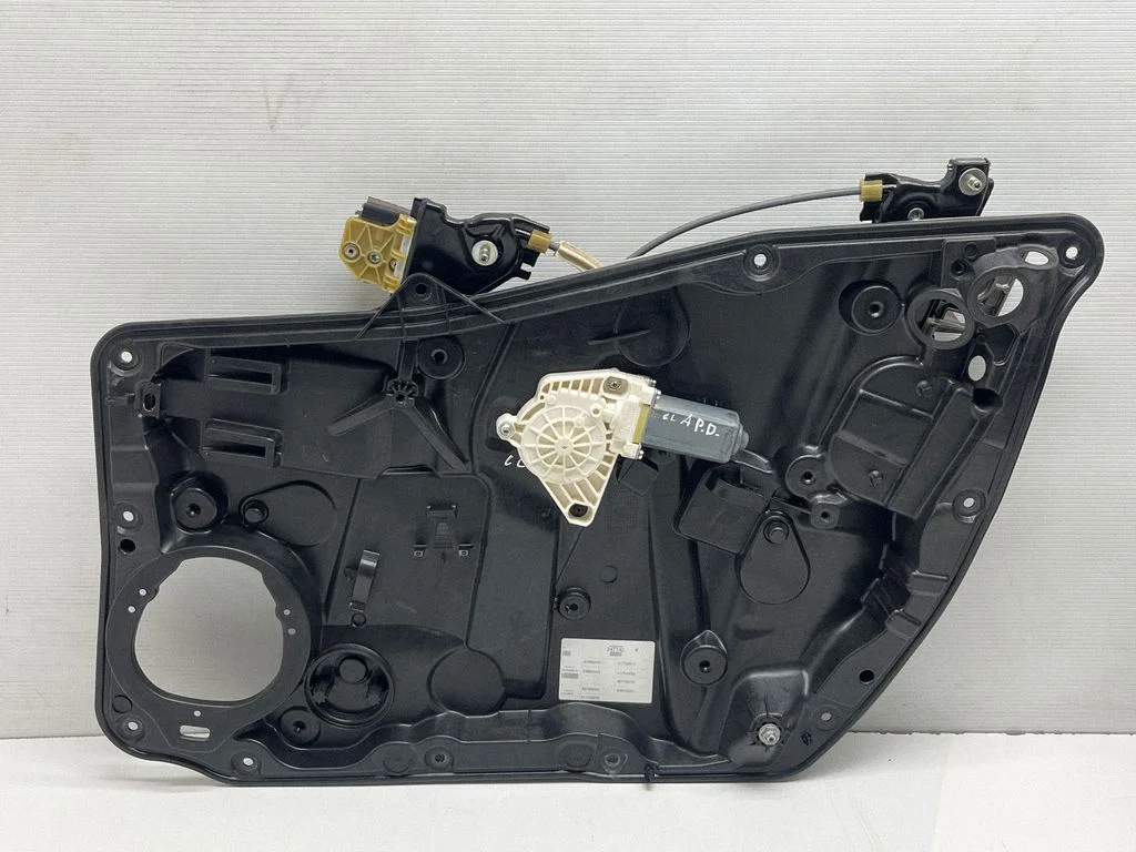 Front door window regulator with motor A1177230214
