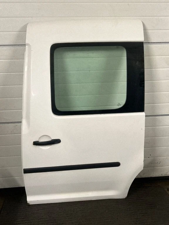 Side sliding door 43R001583