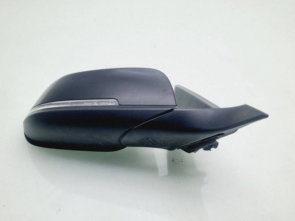 Front door electric wing mirror – front right