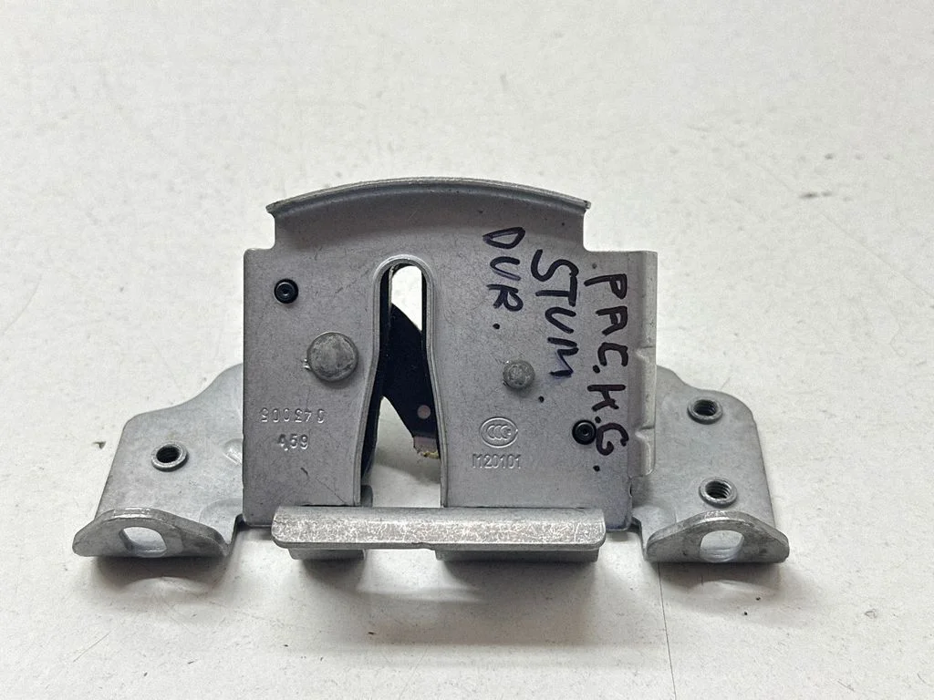 Sliding door lock 68185985AC
