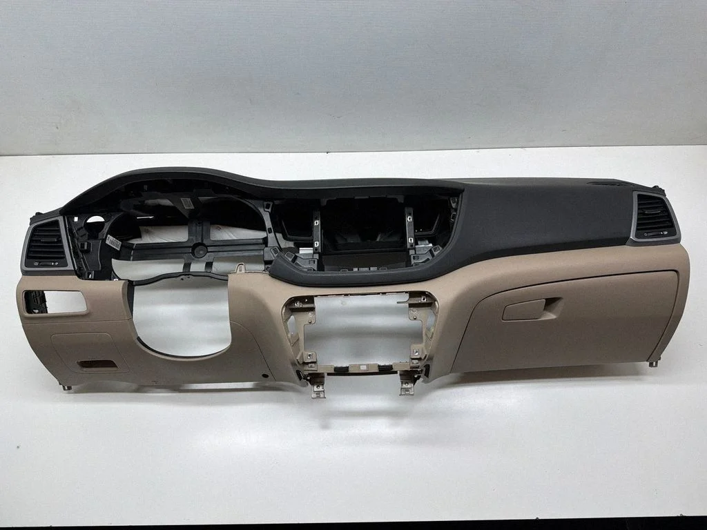 Dashboard 84765D3300