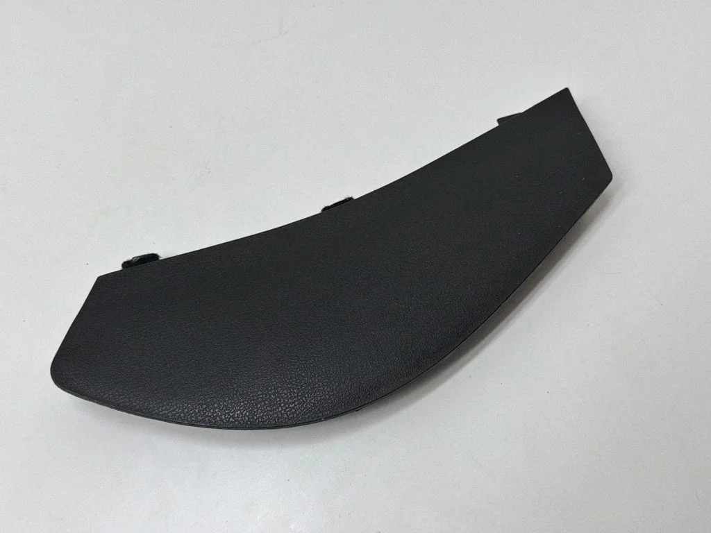 Armatuurlaua külje viimistluspaneel 684983VY0A – Nissan Note (E12) (2014-2016)