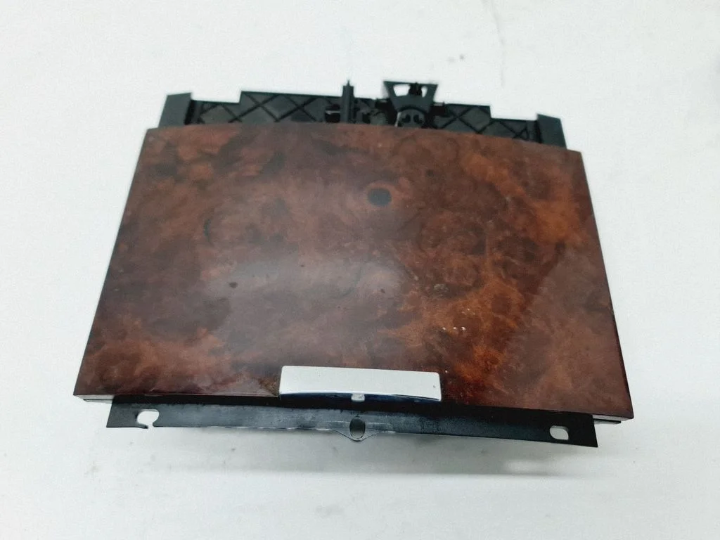 Car ashtray trim – Volkswagen Touareg I (2002-2010)