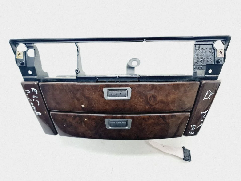 Dashboard storage box/compartment 51457032886
