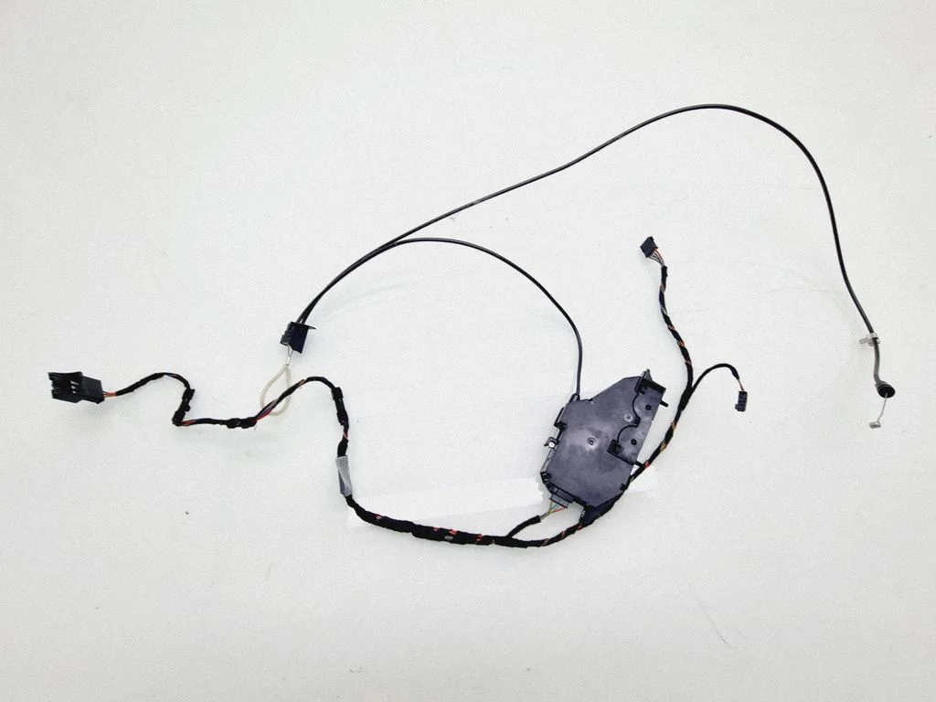 Glove box lock 7161766
