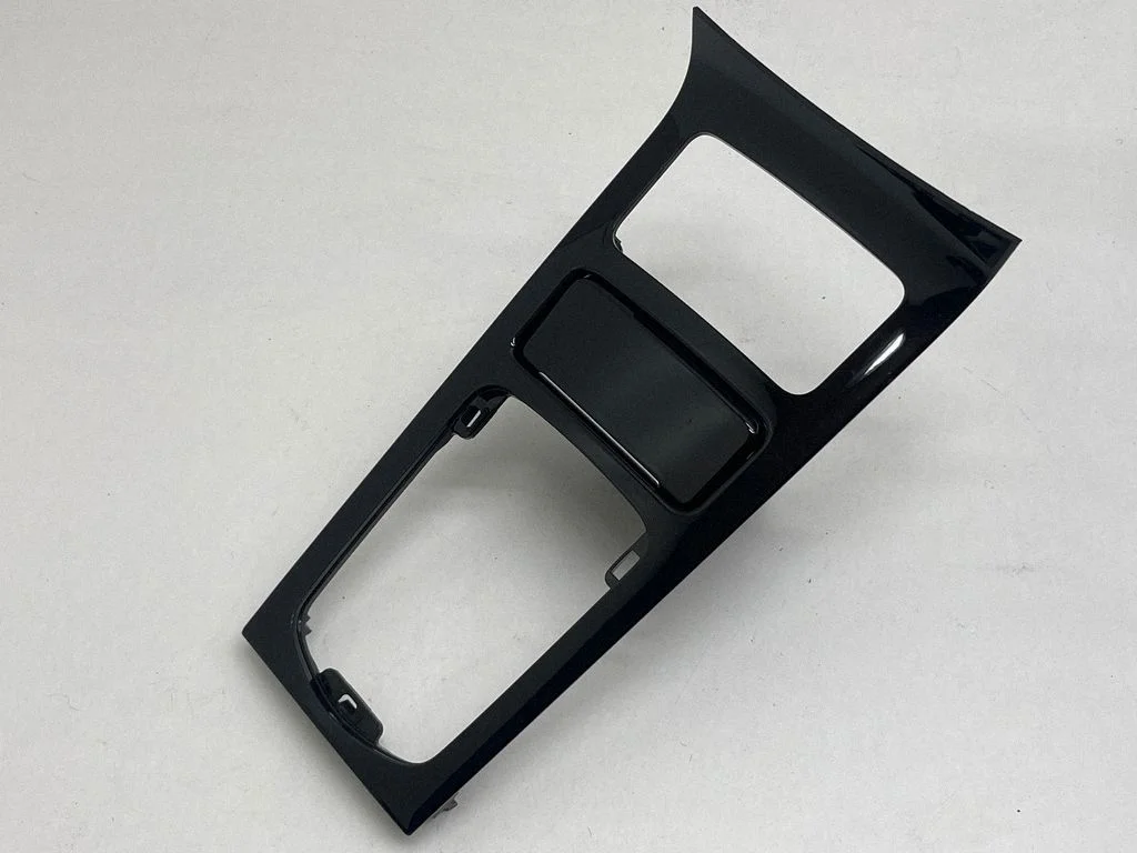 Gear shifter surround trim plastic 7P5857273F