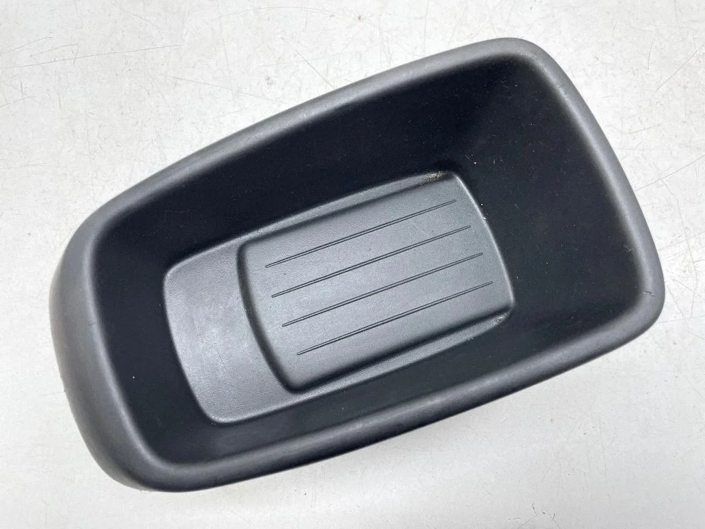 Glove box central console 688106641R – Renault Captur (2013-2020)
