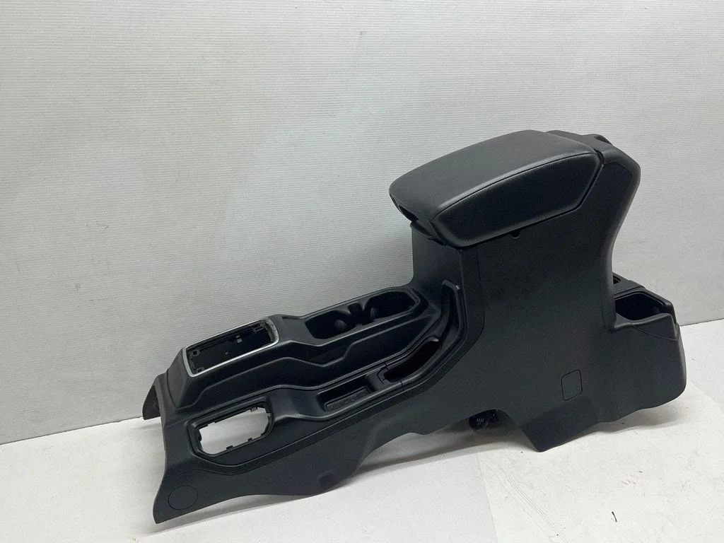 Konsola środkowa 6KG06TX7AB