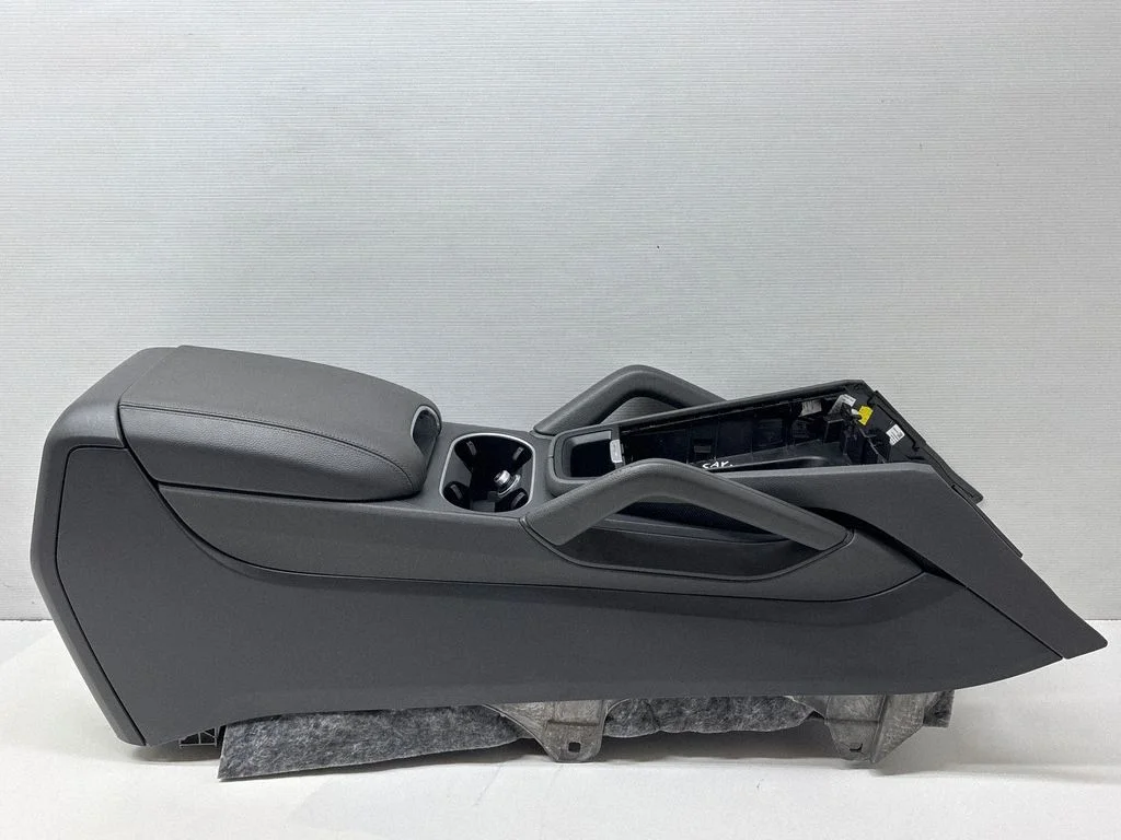 Centrālā konsole 9Y0863239C