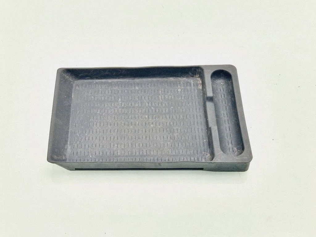 Glove box pad 51169142117