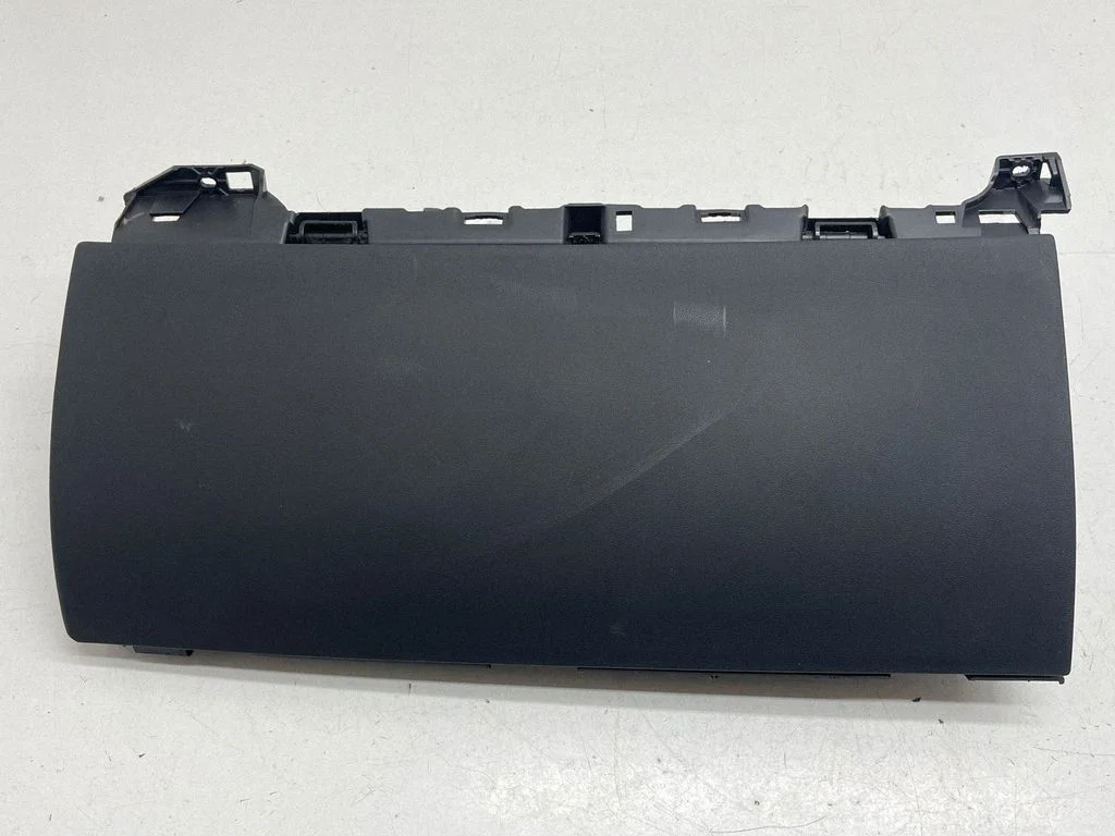 Glove box set 108334001K