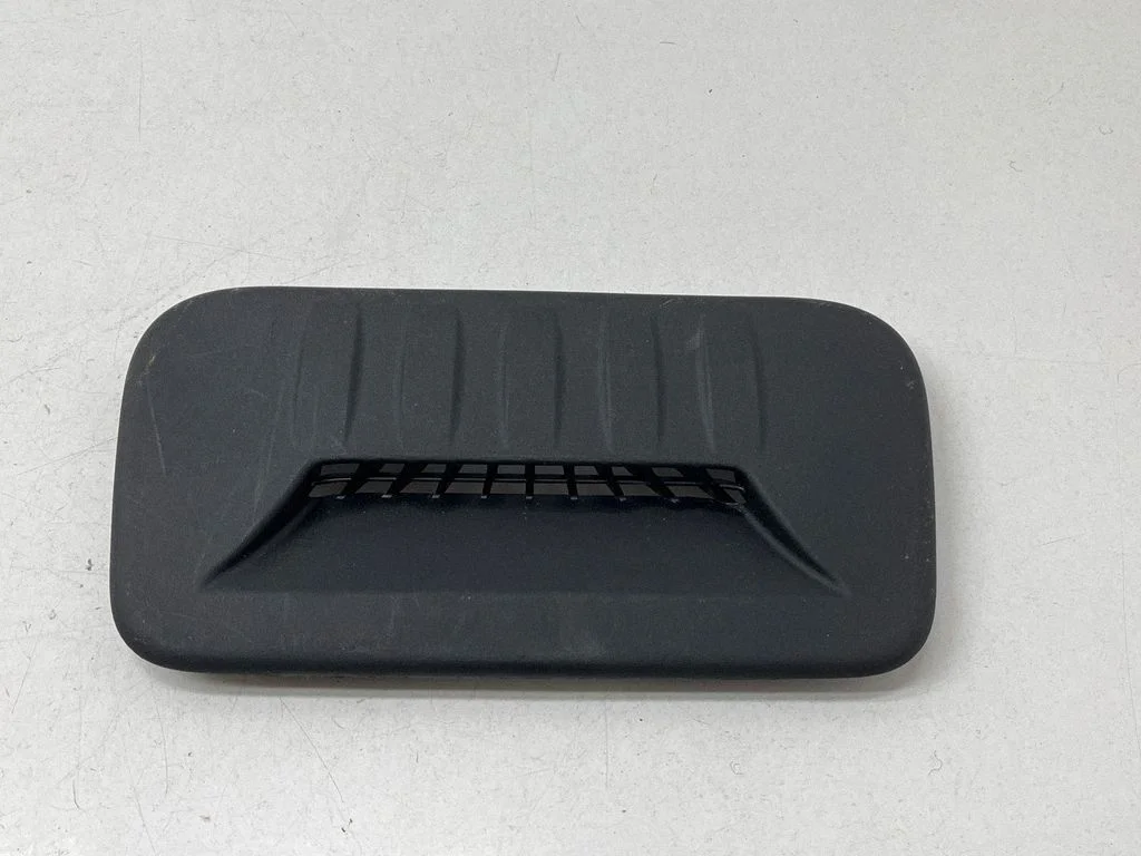 Kratka nawiewu tylna 5SR68DX9