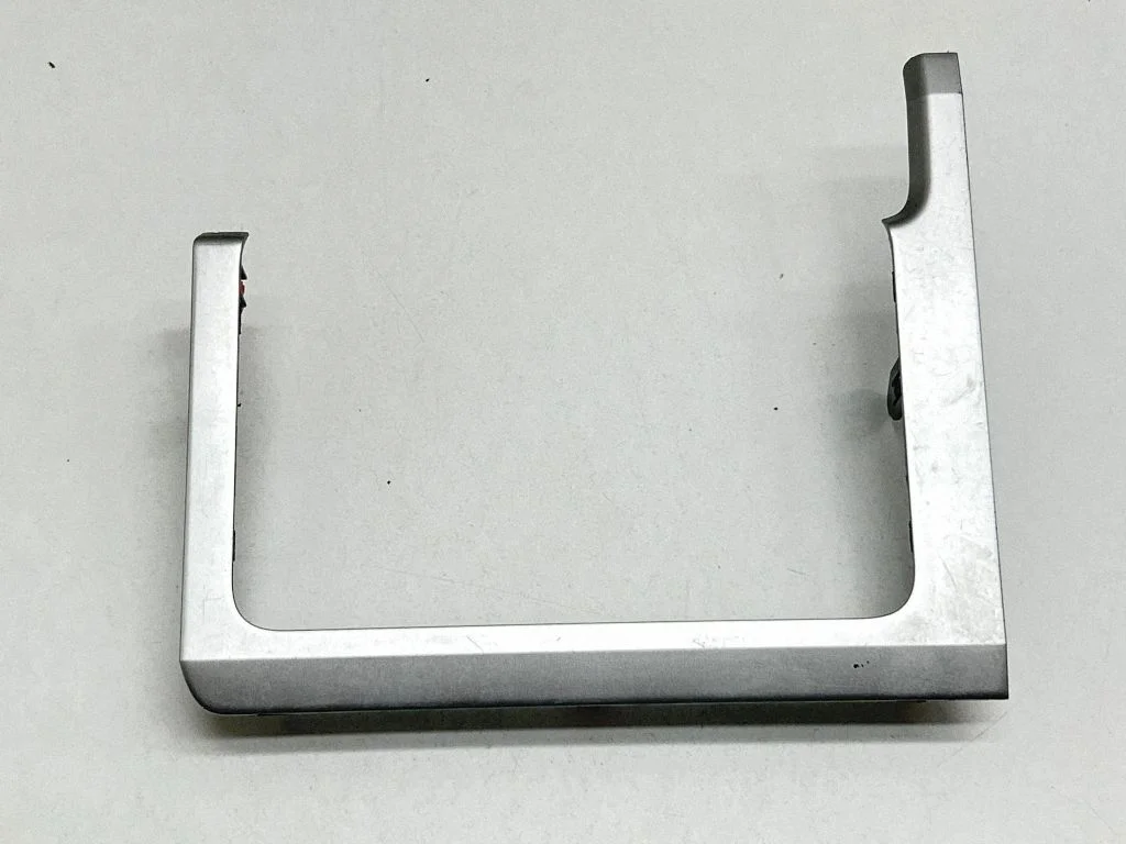 Center console decorative trim 5882160830