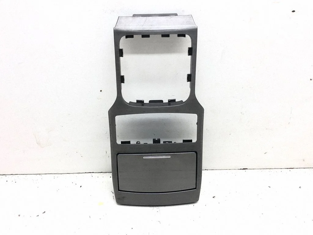 Center console decorative trim – Subaru Outback (2009-2014)