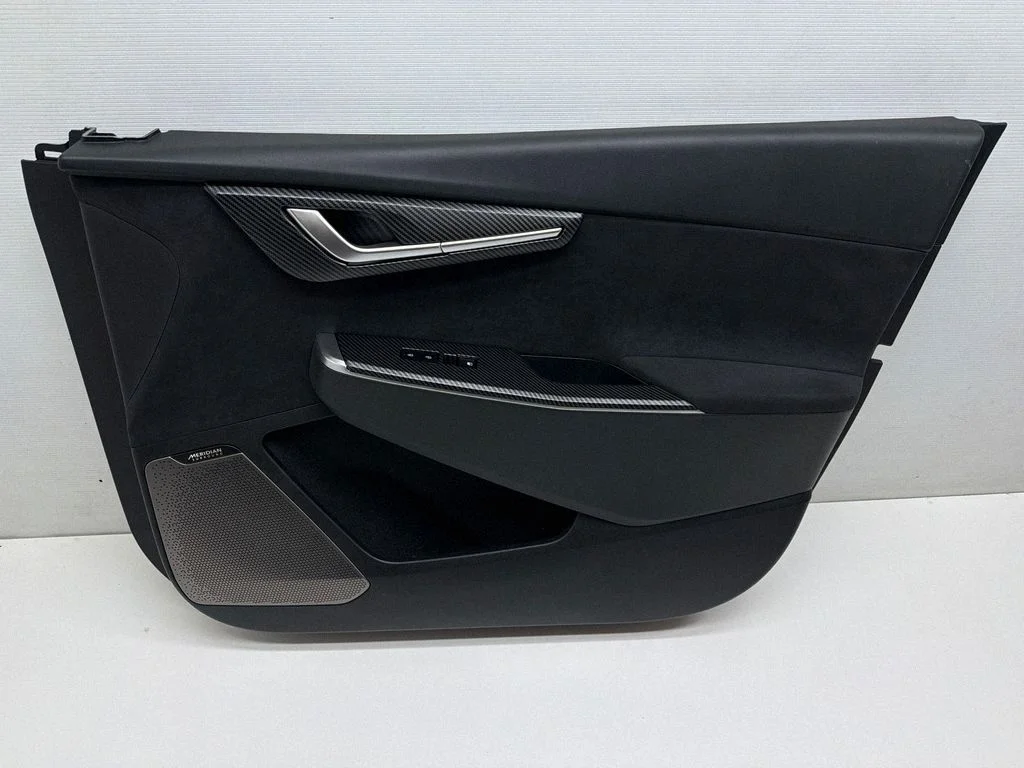 Eesmiste uste sisevooder 82002CV2000