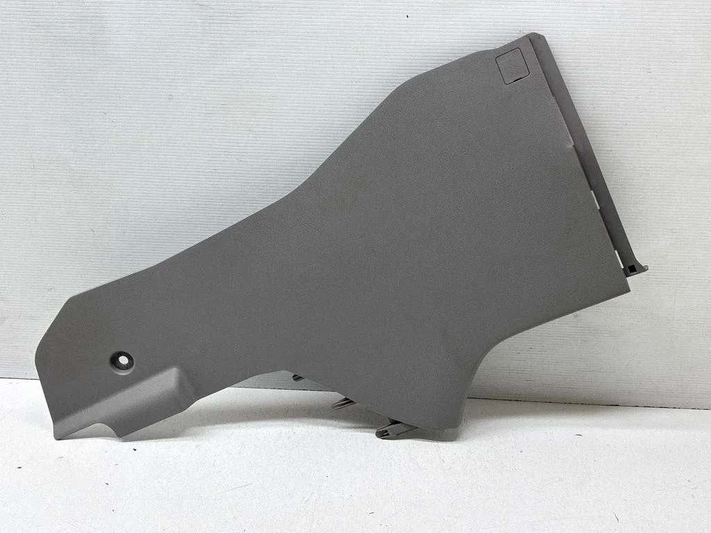 Centre console side trim front 588170E040 – Toyota Highlander XU50 (2013-2019)