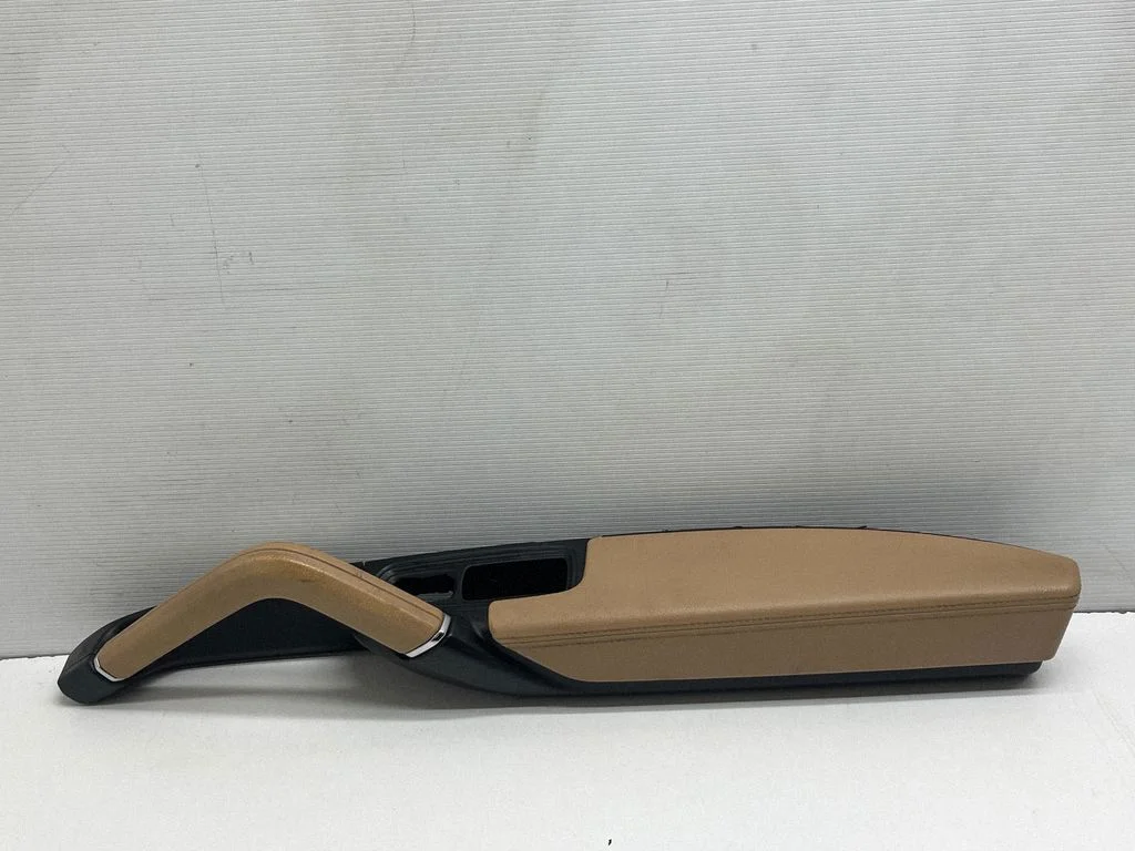 Other front door trim element 7P5867178A