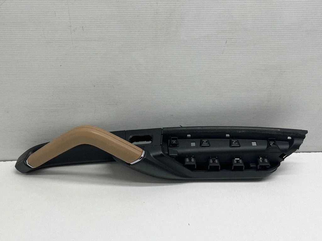 Other rear door trim element 7P5867378A