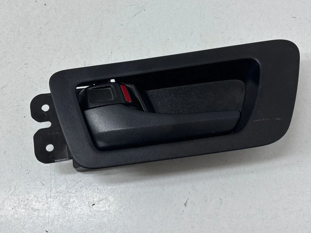 Rear door interior handle trim 69298X1T01A – Toyota Highlander XU50 (2013-2019)