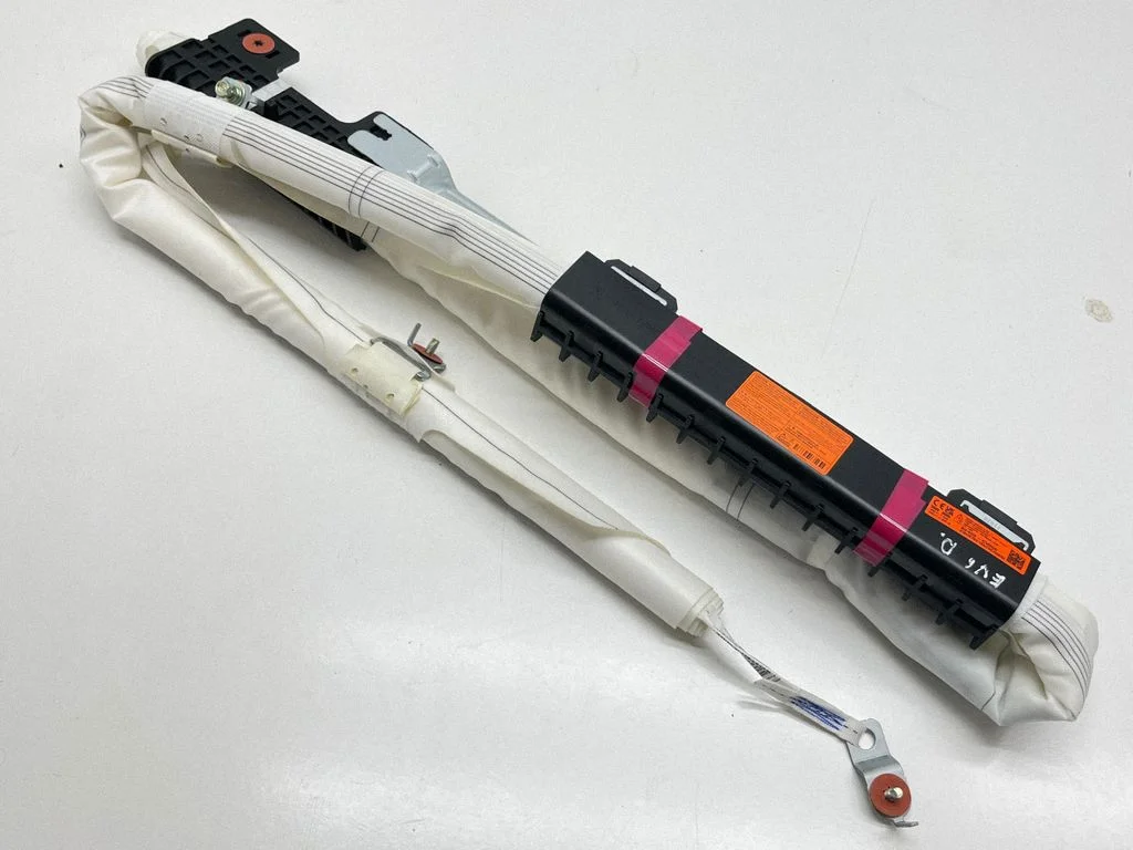Katuse turvapadi (kardin) 00800080