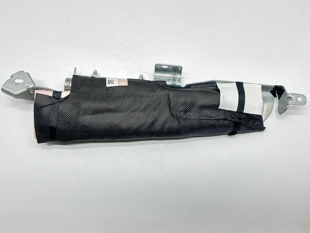 Seat airbag 0589P1000502