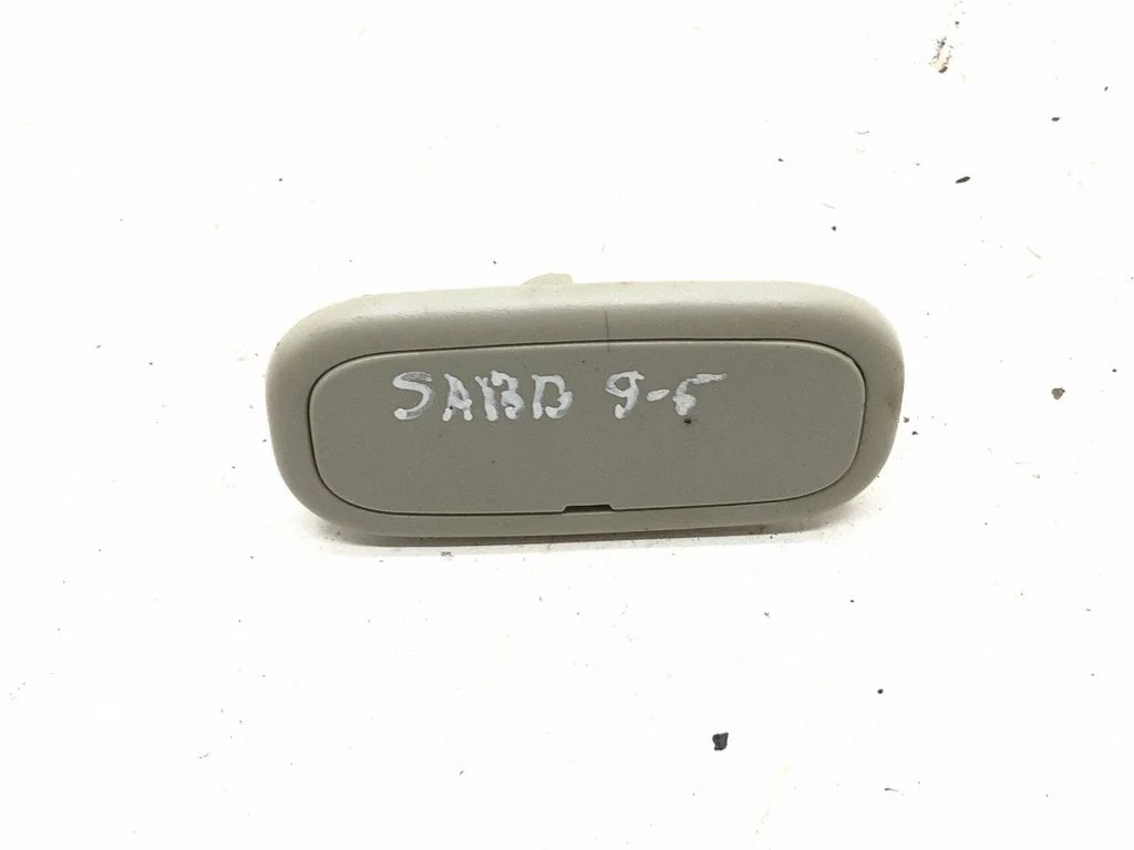 Bagāžnieka apdares vāciņš 5137708