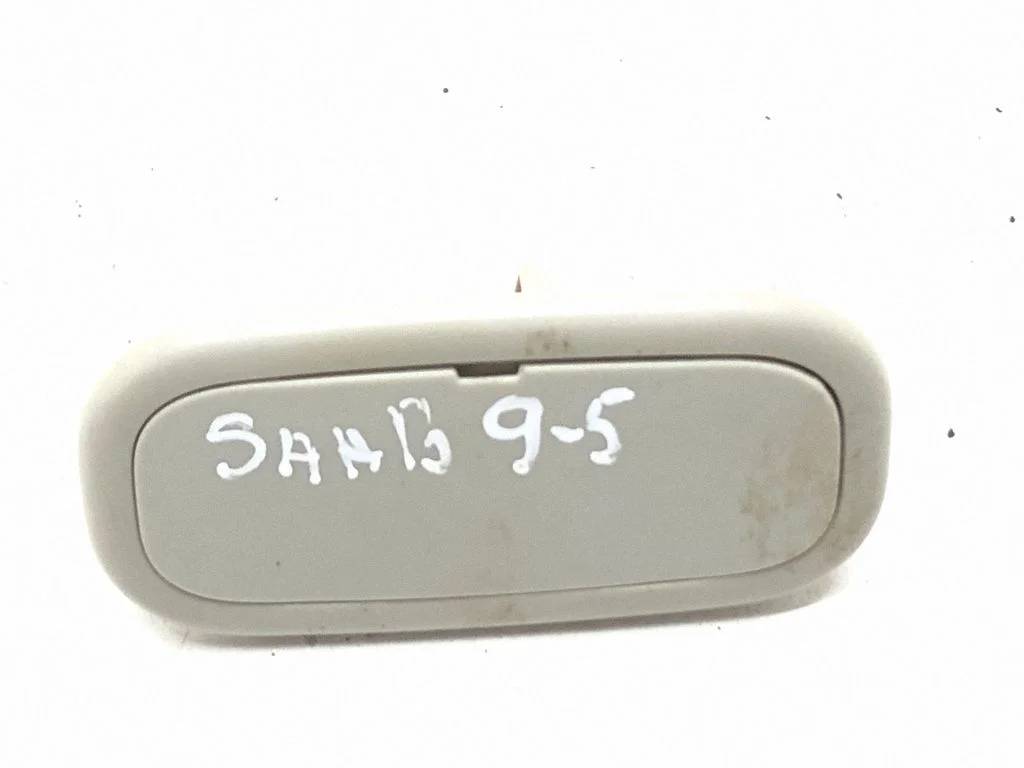 Bagāžnieka apdares vāciņš 5137708