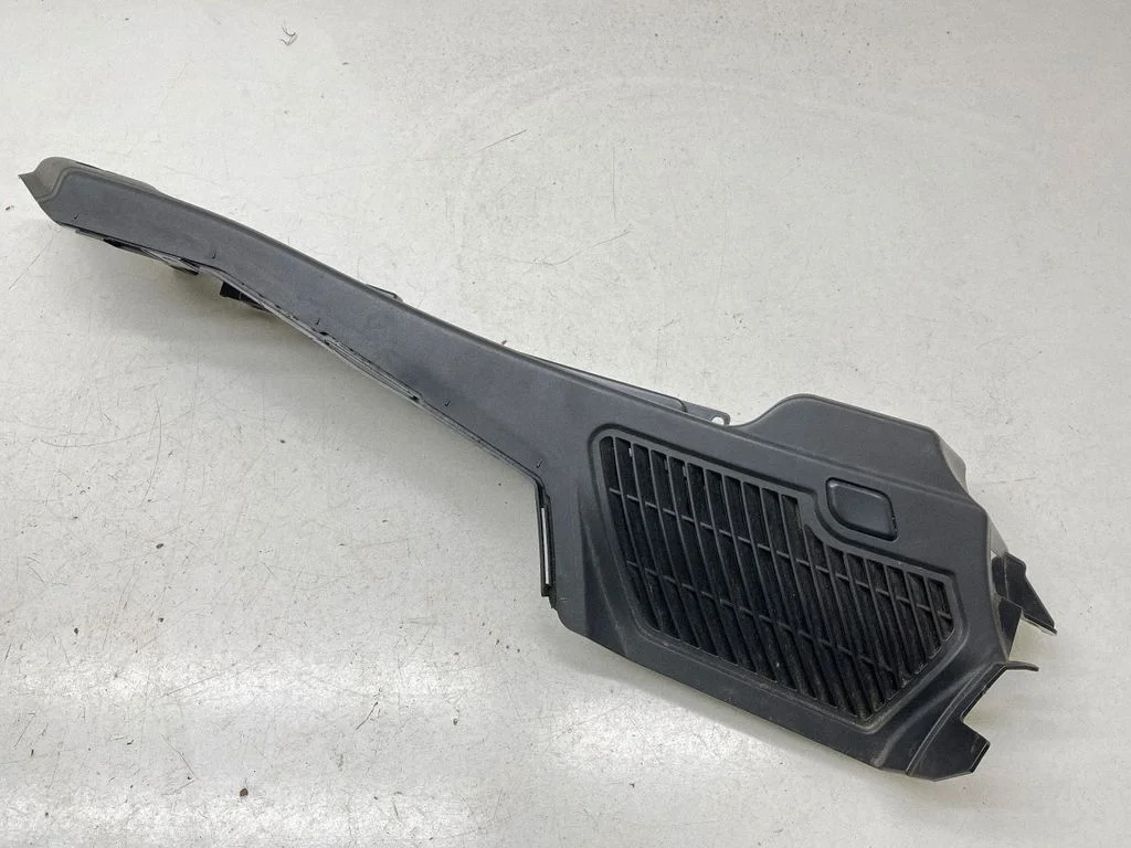Parcel shelf load cover mount bracket 6961850