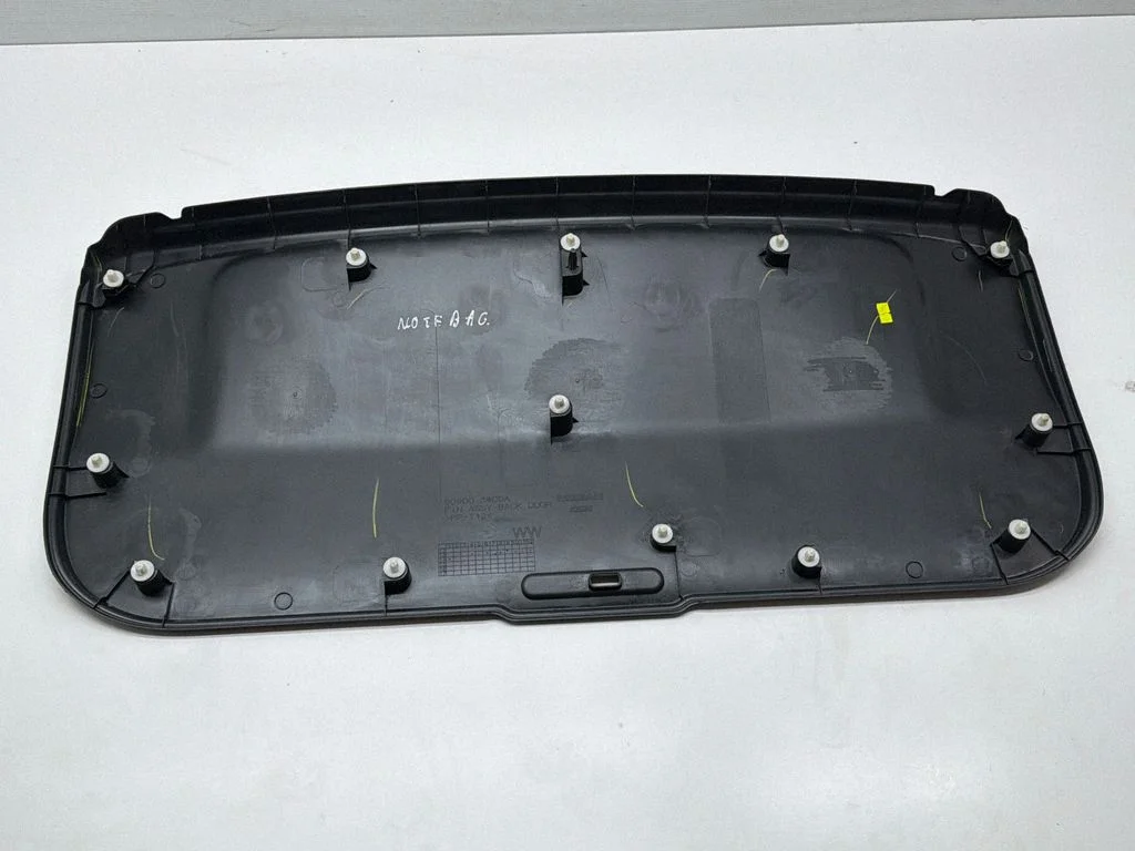 Tagaluugi viimistluskomplekt 909003WC0A – Nissan Note (E12) (2014-2016)