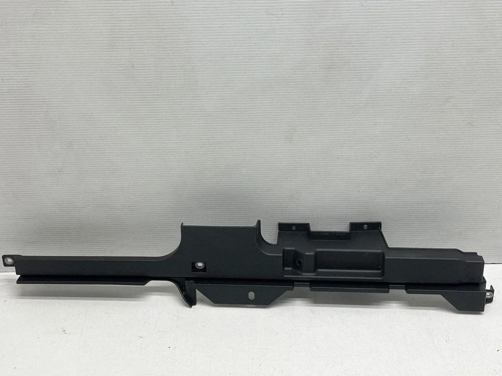 Tailgate/trunk side cover trim 97055141700