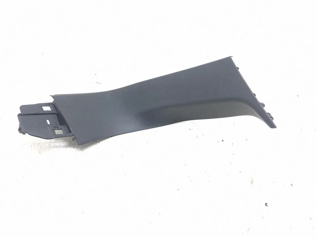 Tailgate/trunk side cover trim 9677950077