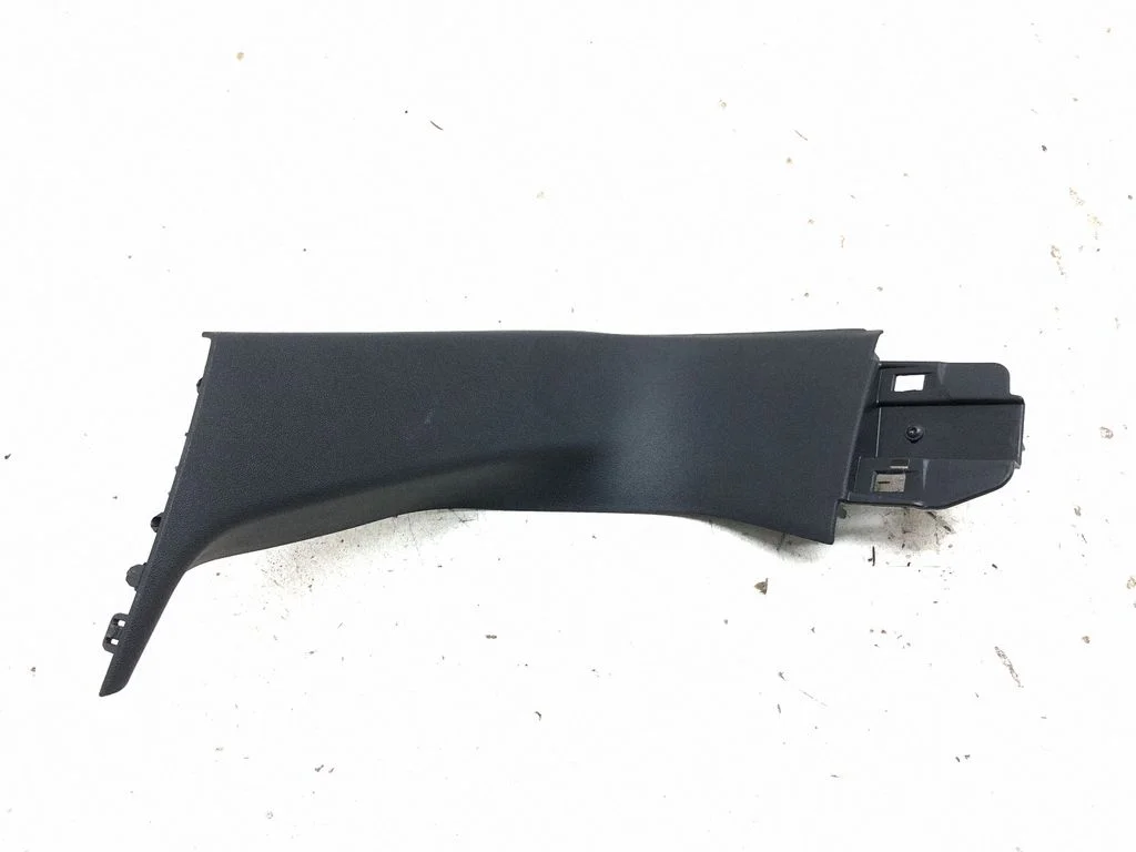Tailgate/trunk side cover trim 9677949977