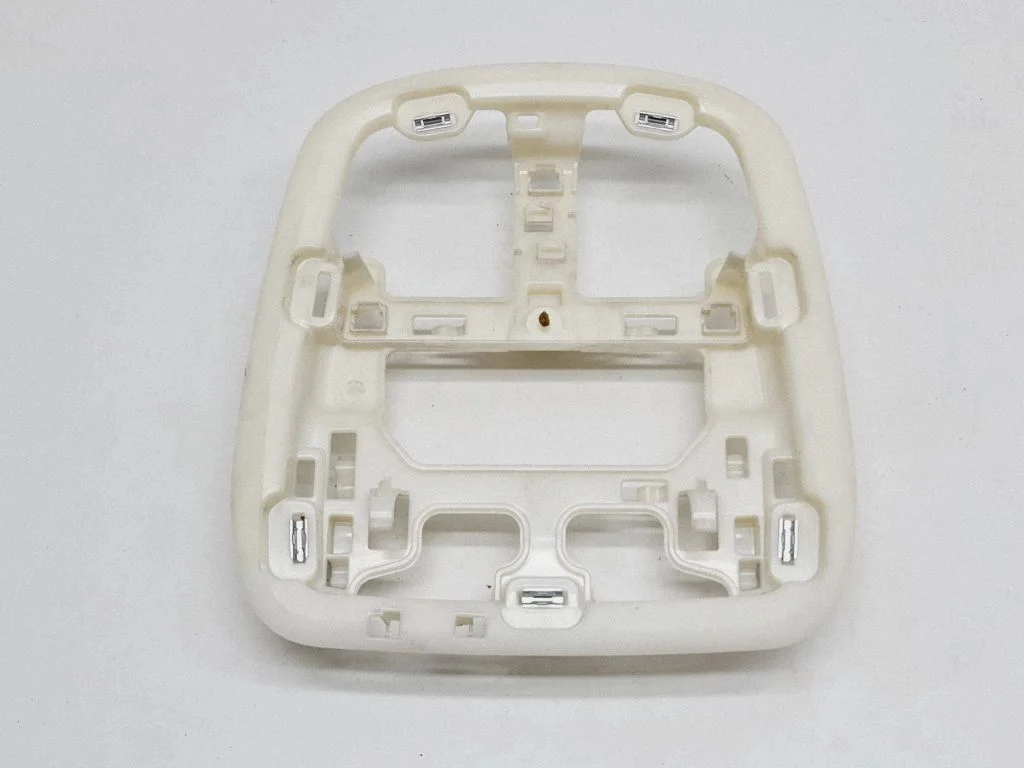 Laevoodri valgustuskonsooli viimistlus – Toyota Proace (2016-)