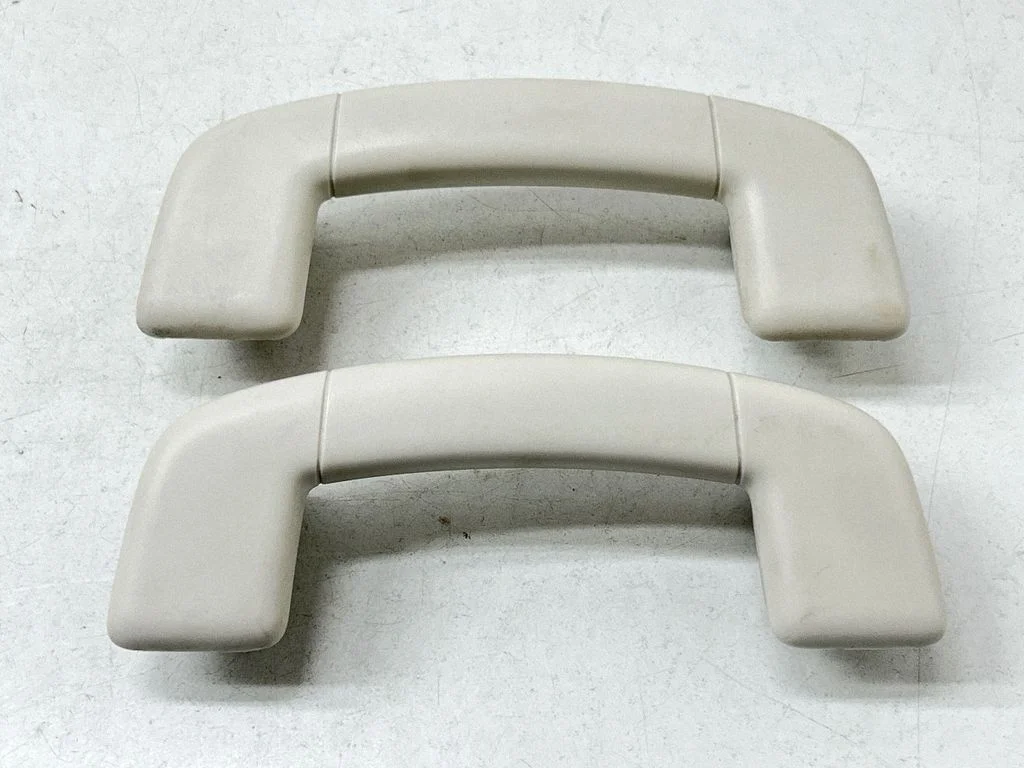 Front interior roof grab handle 3G0857607B